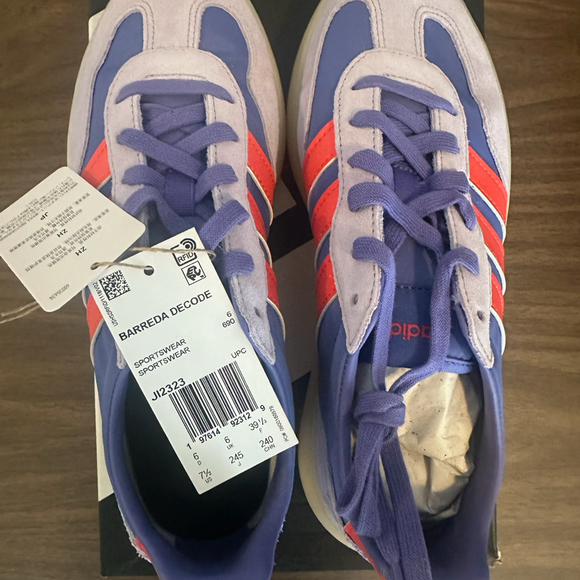 Adidas Barrenda Decode purple & red women’s 7 1/2 - Picture 4 of 4